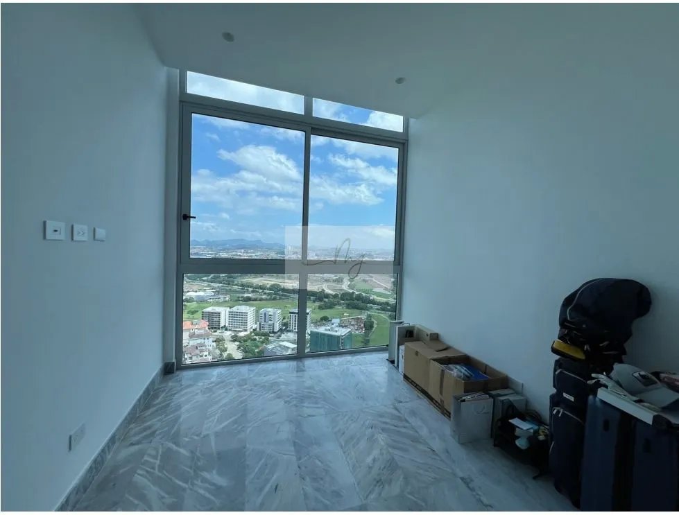 LUXURY APARTMENT FOR SALE AT THE IVY – SANTA MARÍA