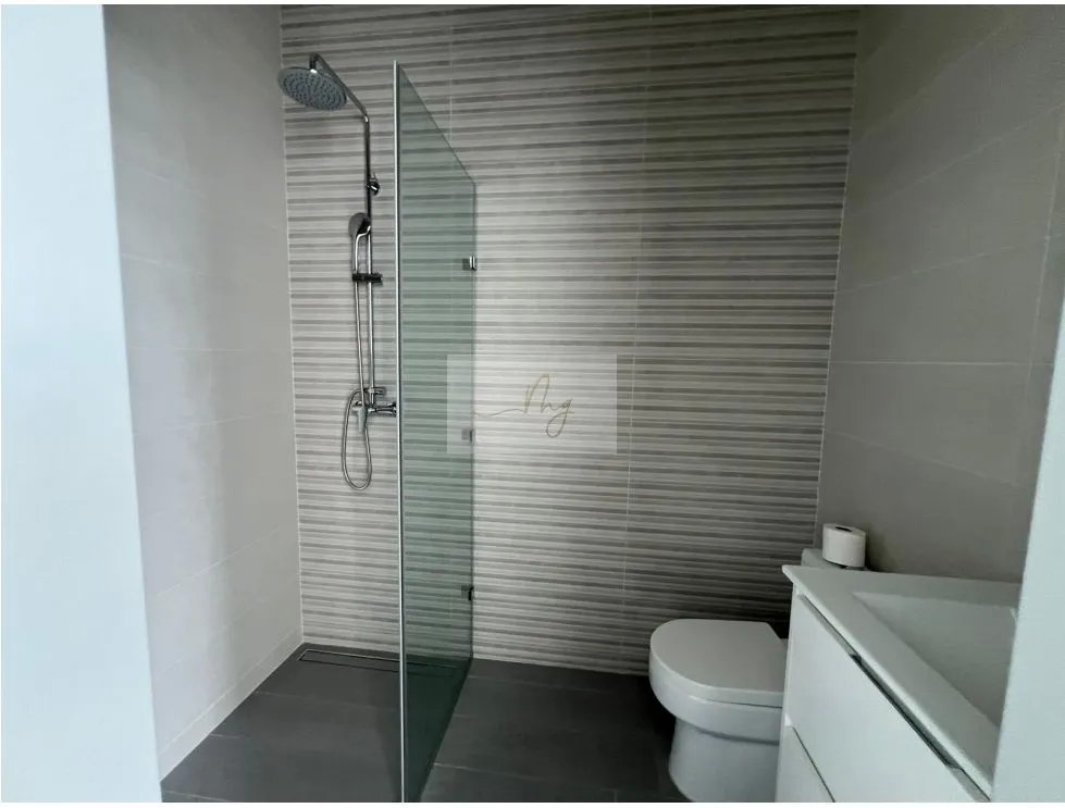 LUXURY APARTMENT FOR SALE AT THE IVY – SANTA MARÍA