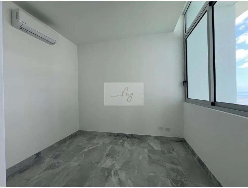 LUXURY APARTMENT FOR SALE AT THE IVY – SANTA MARÍA
