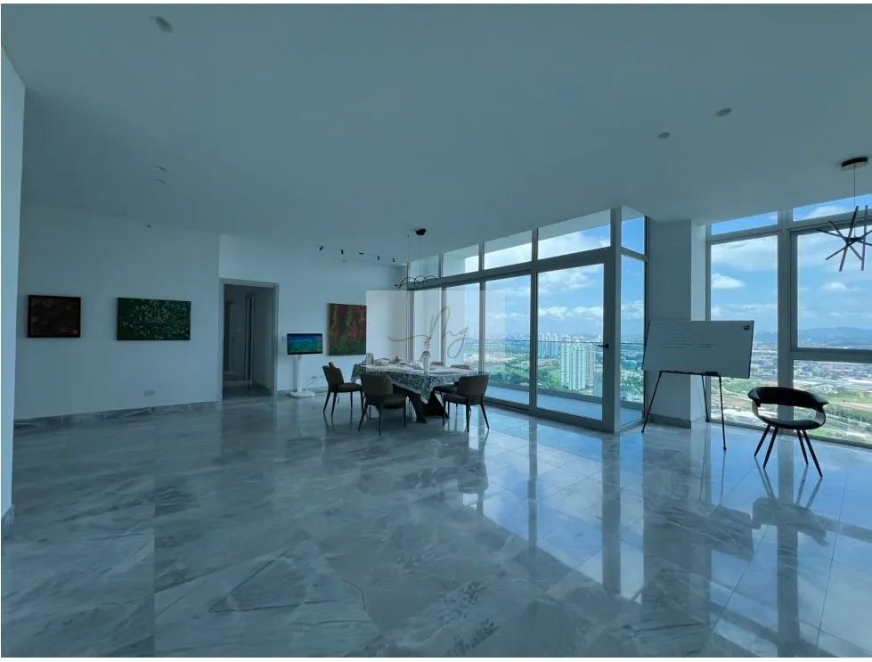 LUXURY APARTMENT FOR SALE AT THE IVY – SANTA MARÍA