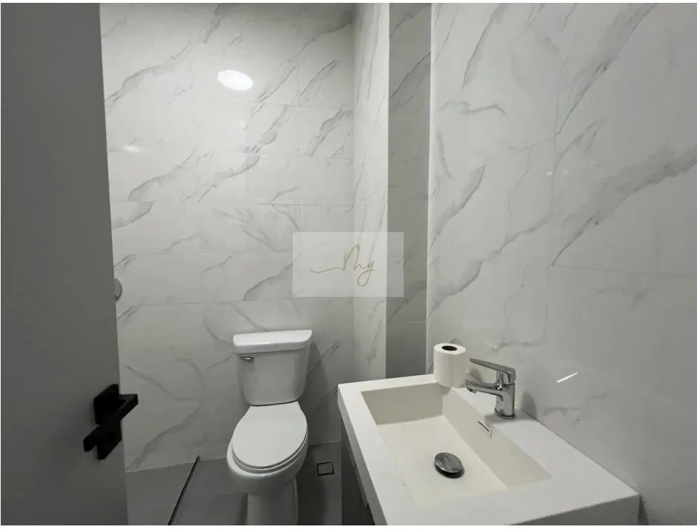 LUXURY APARTMENT FOR SALE AT THE IVY – SANTA MARÍA