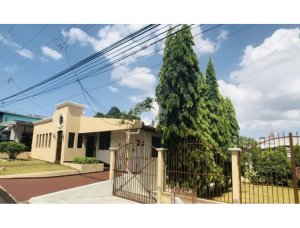 BETANIA / CLUB X / 1,100M / 4 BEDROOMS / ZONING 1R4 / INVESTMENT OPPORTUNITY