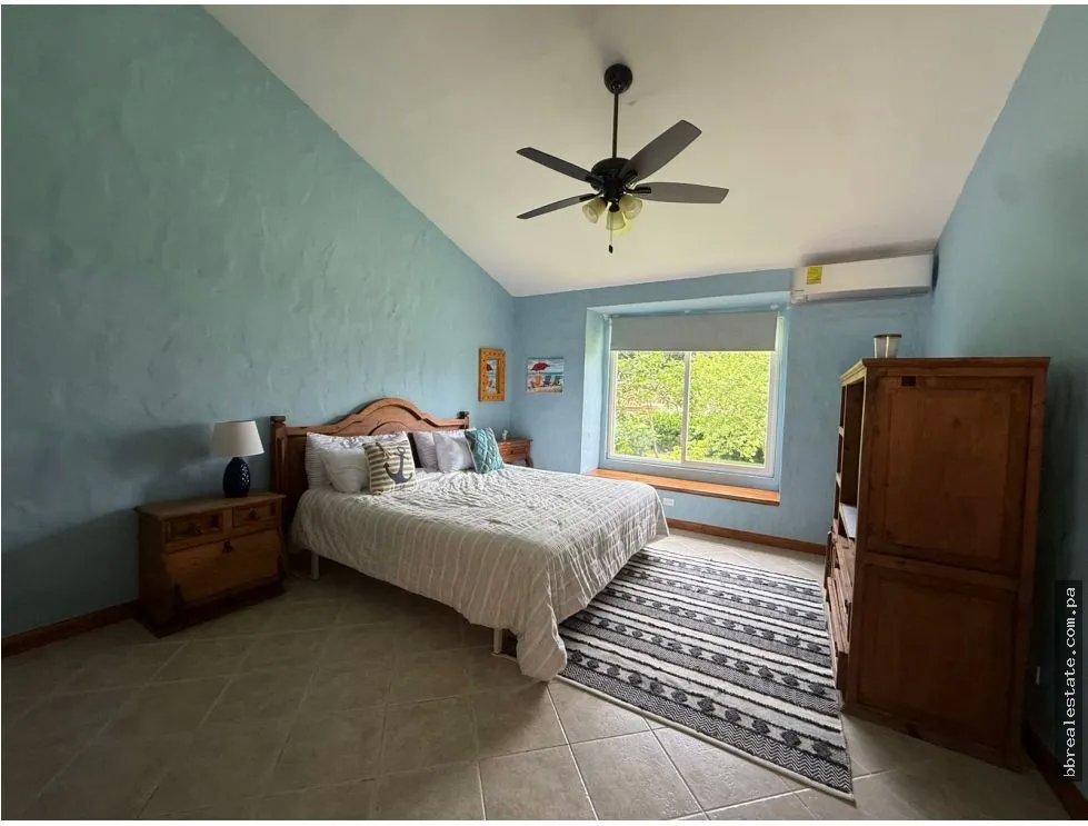 Sale of House at Coronado Golf Club, Coronado Beach