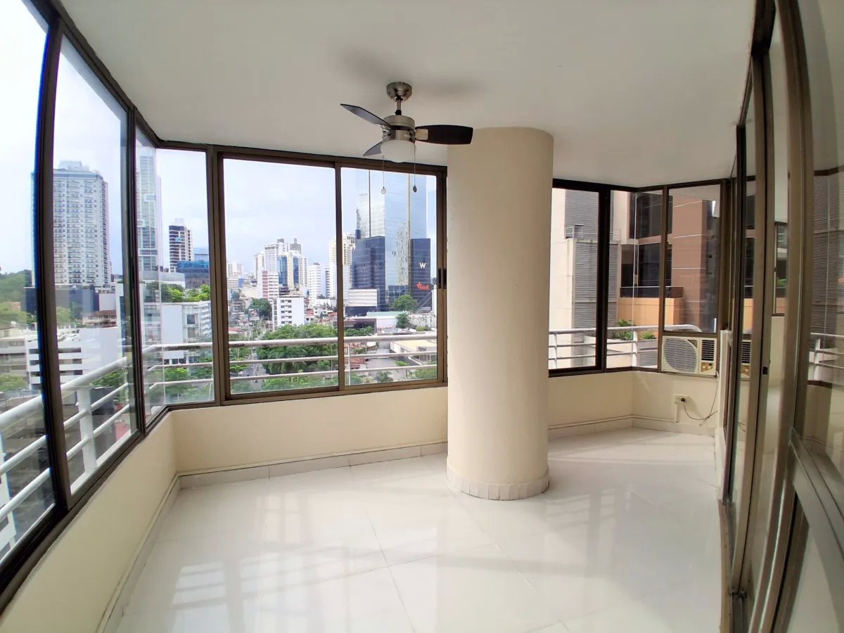 Apartamento a la venta en Tower One, Avenida Balboa