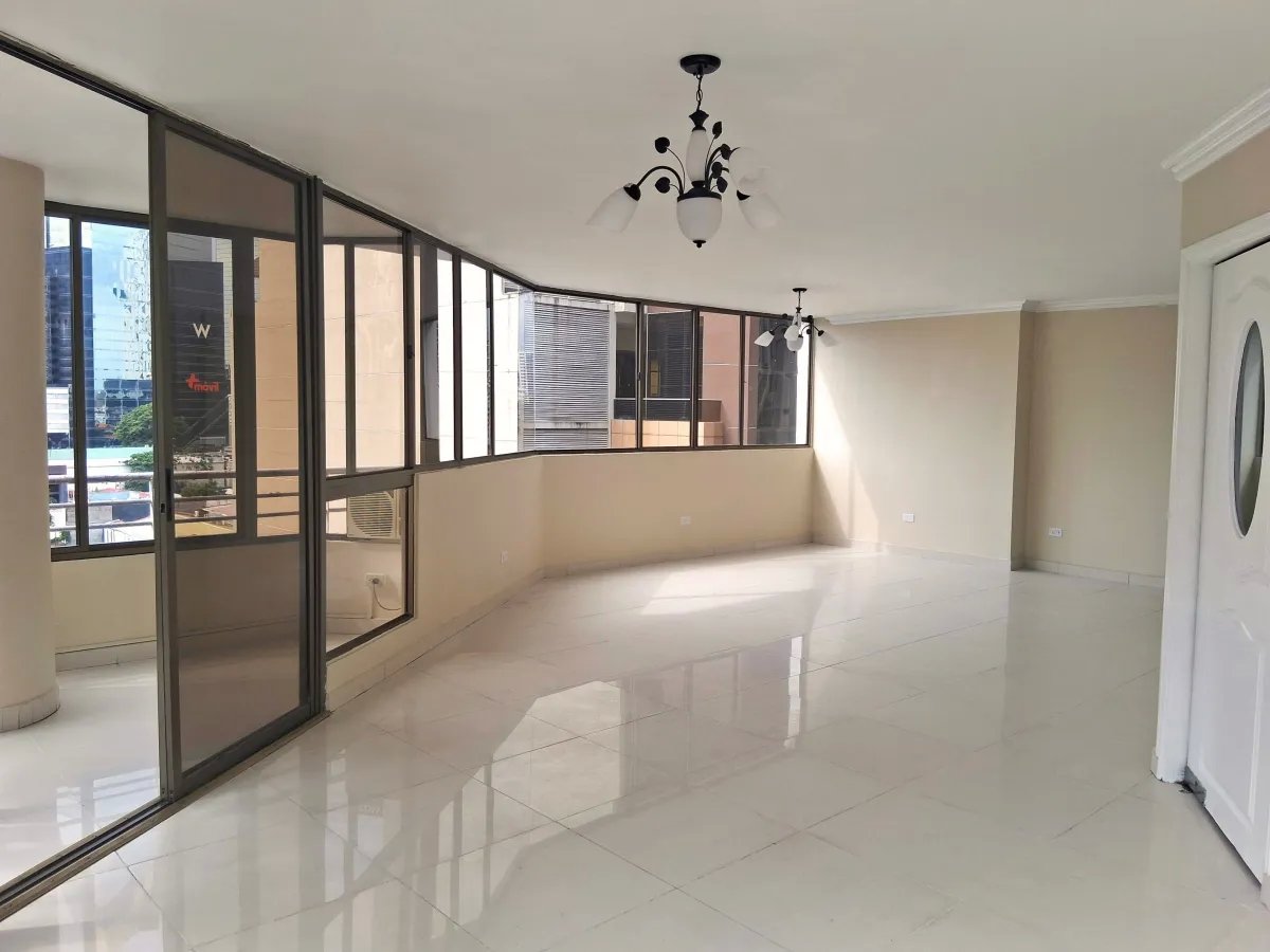 Apartamento a la venta en Tower One, Avenida Balboa