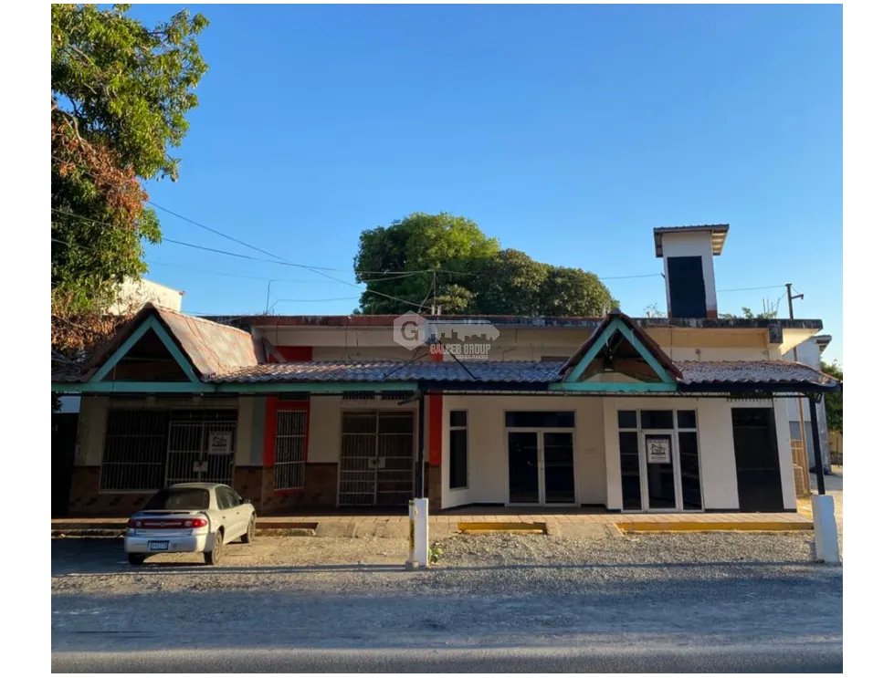 SE VENDE EDIFICIO COMERCIAL 1065M EN PENONOME CON 3 LOCALES Y DEPOSITO