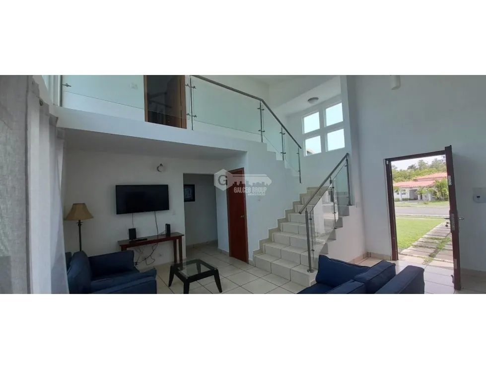 GORGONA / PLAYA MALIBU / 861M2 / 3 BEDROOMS / POOL / 2 LEVELS