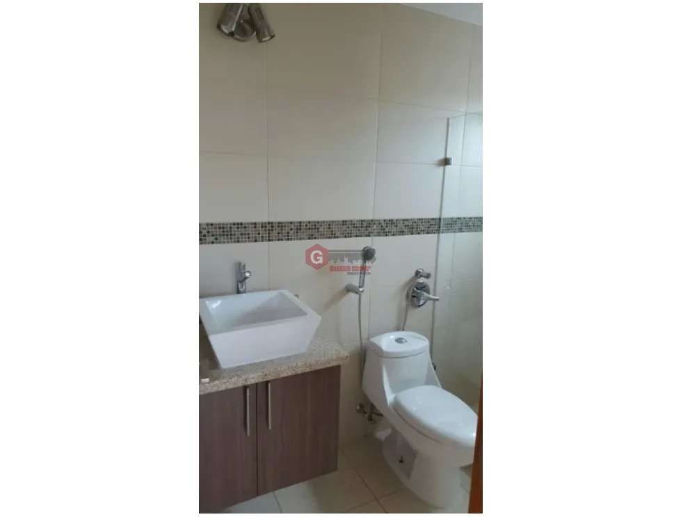 GORGONA / PLAYA MALIBU / 861M2 / 3 BEDROOMS / POOL / 2 LEVELS