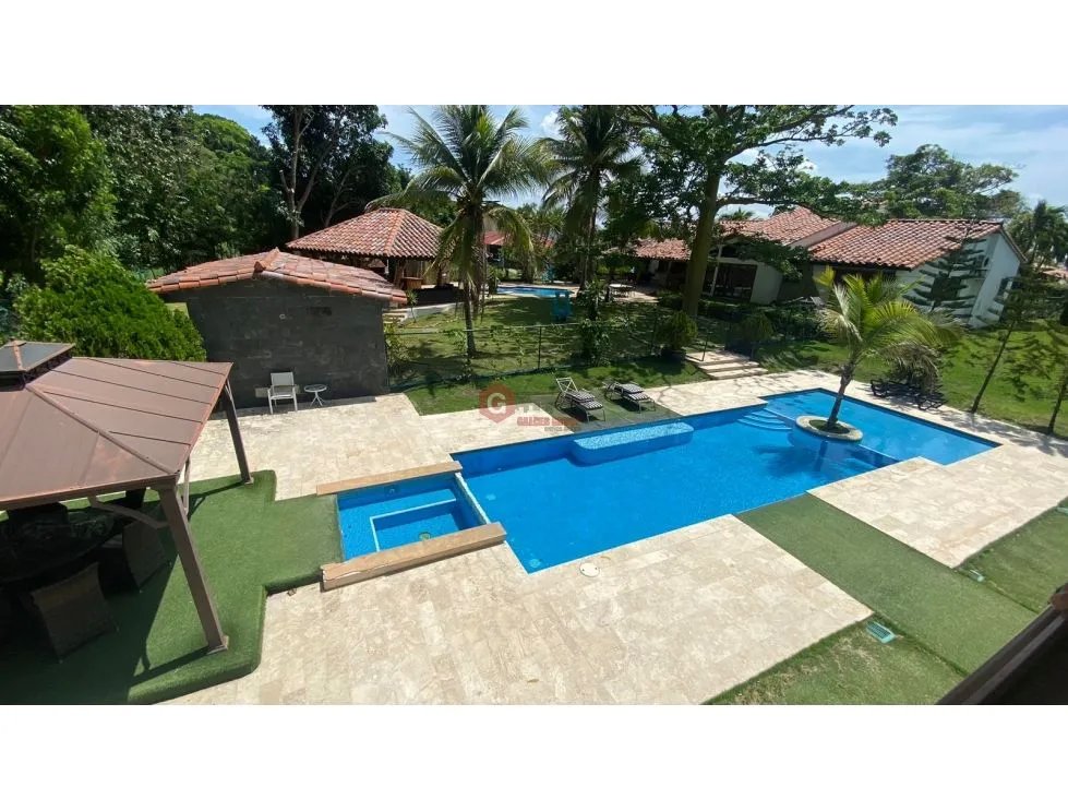 CORONADO / CLUB DE GOLF / 4HABITACIONES / 1650M2 / PISCINA
