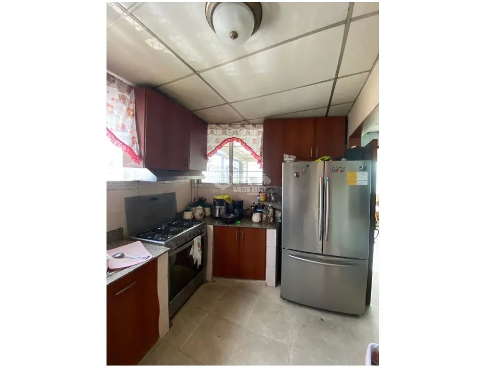PARQUE LEFEVRE / 4TH STREET / 130M / 3 BEDROOMS / 2 BATHROOMS / CORNER LOT
