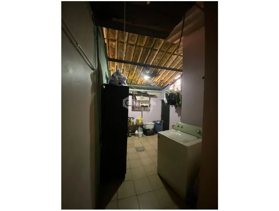 PARQUE LEFEVRE / 4TH STREET / 130M / 3 BEDROOMS / 2 BATHROOMS / CORNER LOT