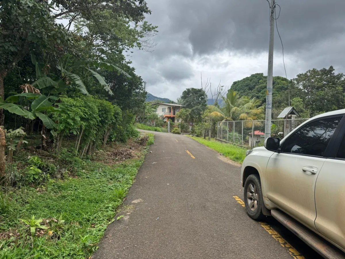 Casa en Venta en el Centro de Santa Fe, Veraguas – 1,899.55 m²