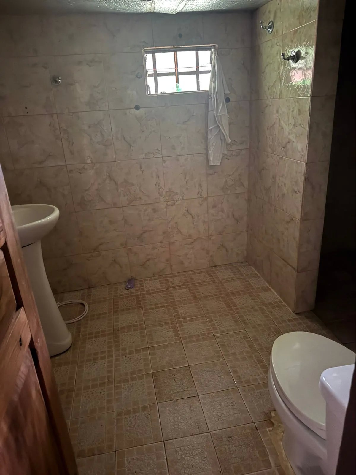 Casa en Venta en el Centro de Santa Fe, Veraguas – 1,899.55 m²
