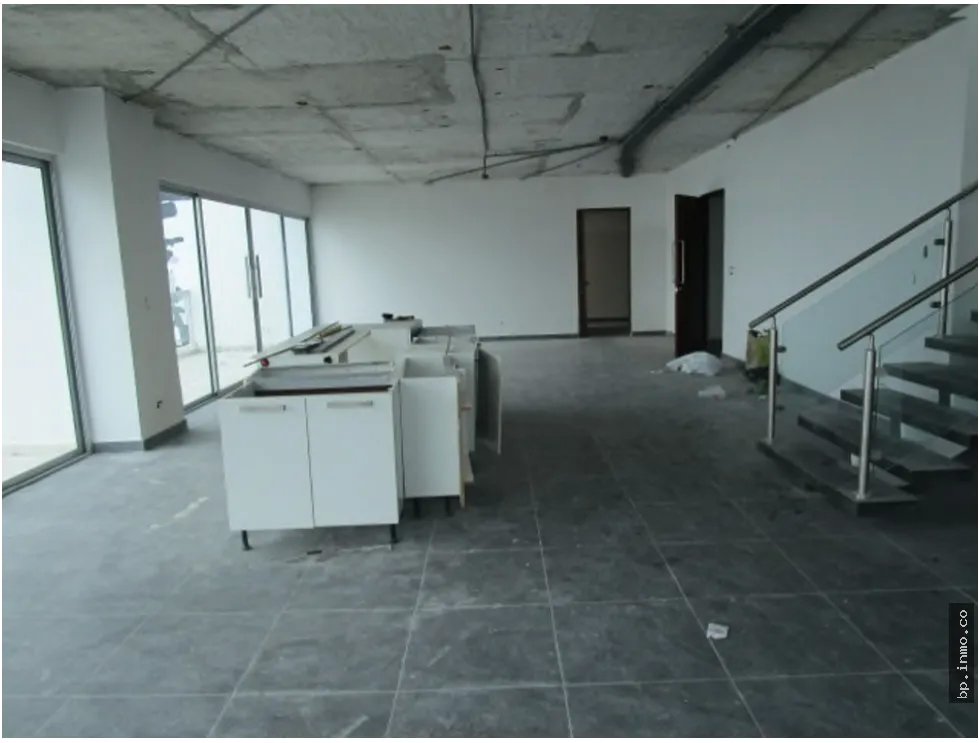 APARTAMENTO A LA VENTA EN PACIFIC VILLAGE