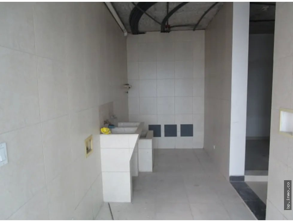 APARTAMENTO A LA VENTA EN PACIFIC VILLAGE