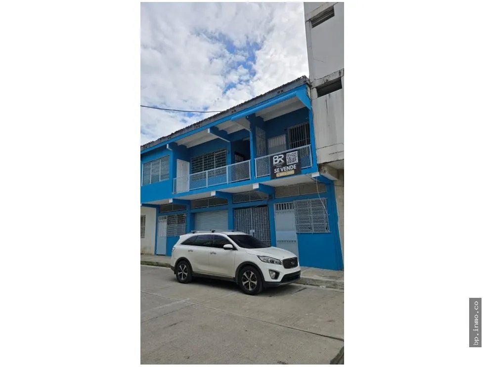 EDIFICIO EN CASCO VIEJO DISPONIBLE