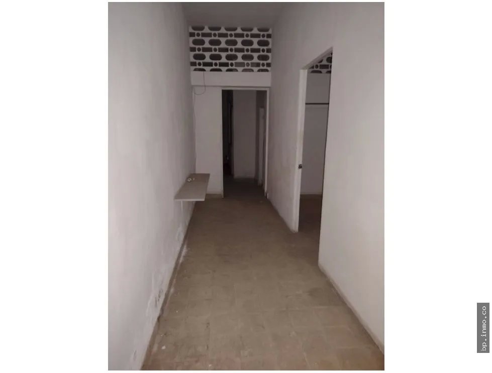 EDIFICIO EN CASCO VIEJO DISPONIBLE