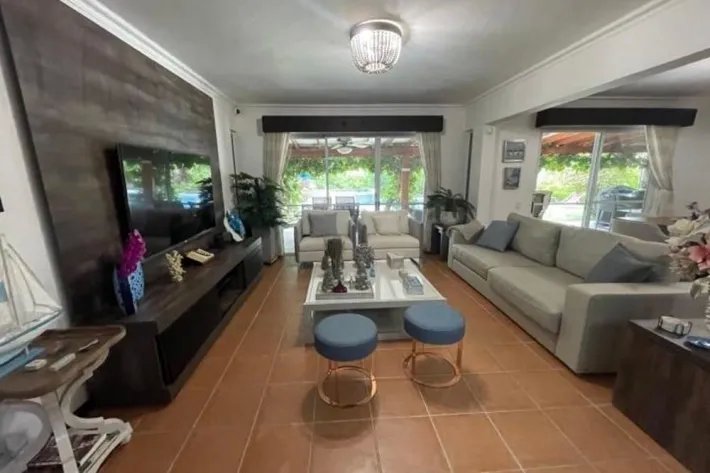 Casa en venta en Villa Decameron, Río Hato