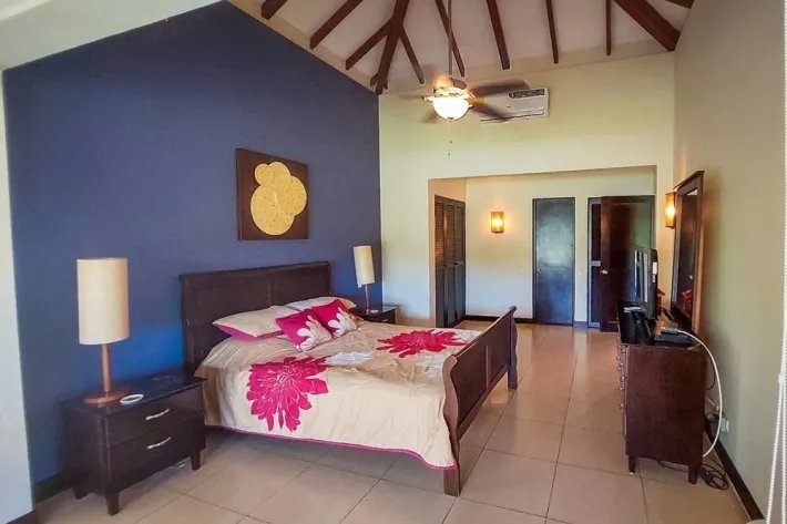 Se vende casa en Río Hato, Coclé