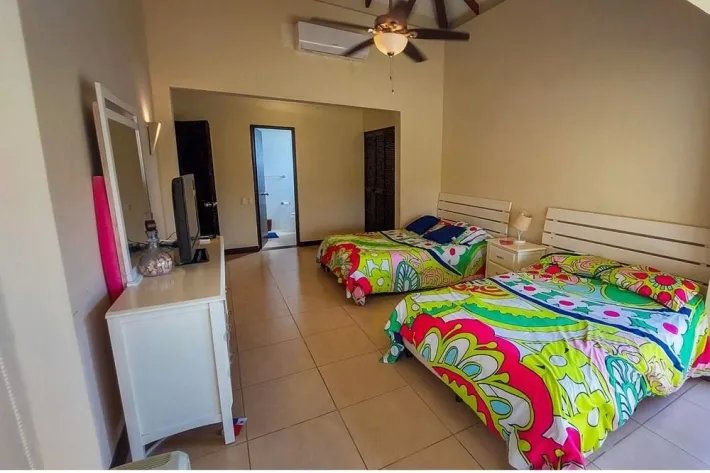 Se vende casa en Río Hato, Coclé