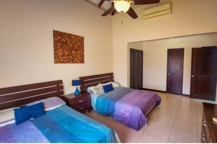 Se vende casa en Río Hato, Coclé