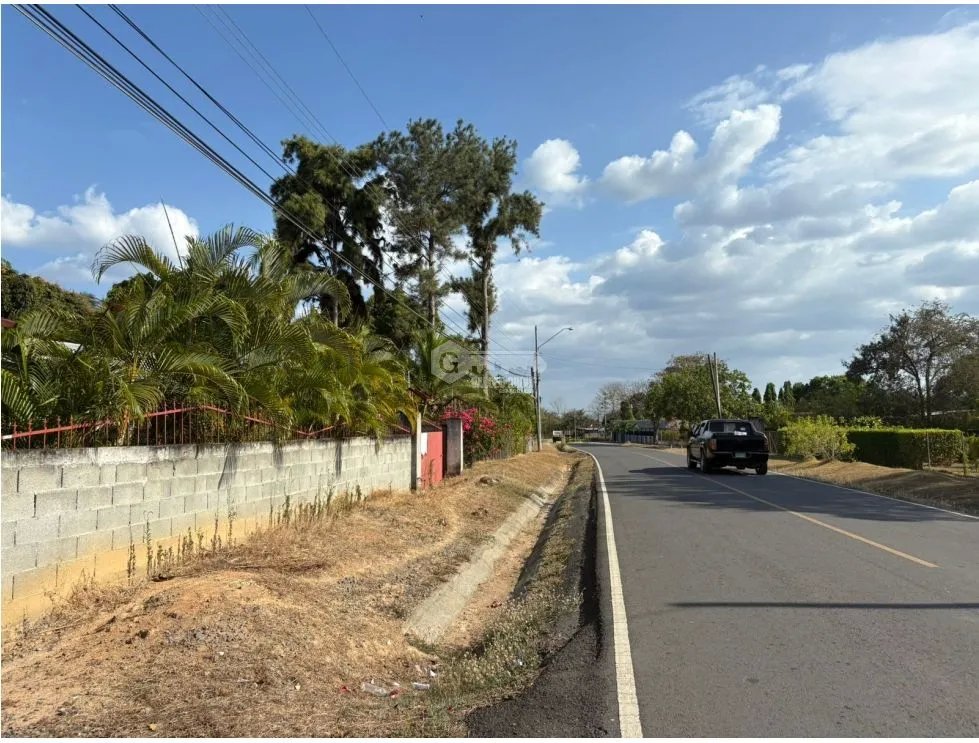 COCLE / SEA CLIFF / 1558M / 2 HABITACION / 2 BAÑOS / POZO DE AGUA / AG