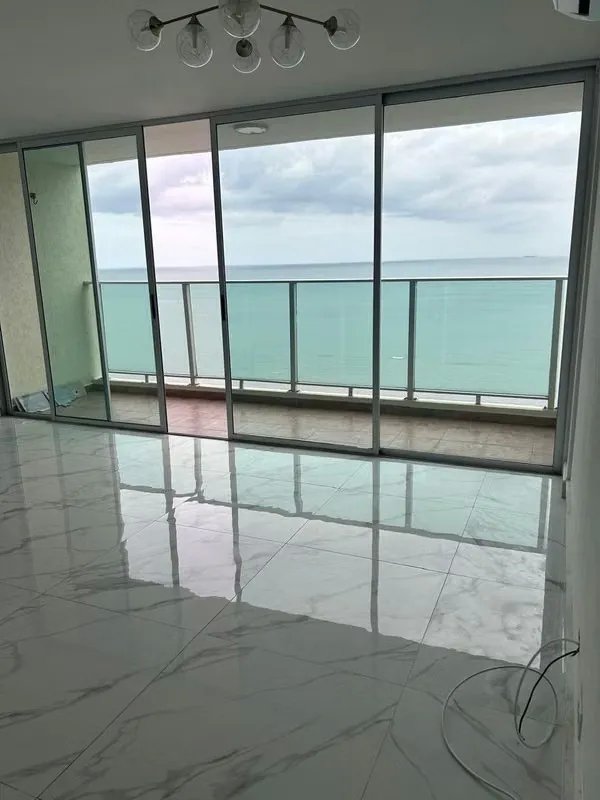 NET APARTMENT IN SAN FRANCISCO PH TERRAWIND - WHITE LINE