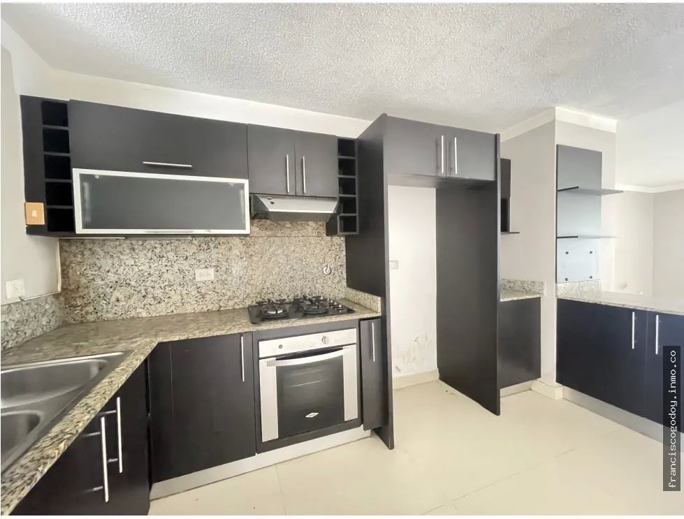 VENTA DE APARTAMENTO EN PH ALTAMIRA GARDENS