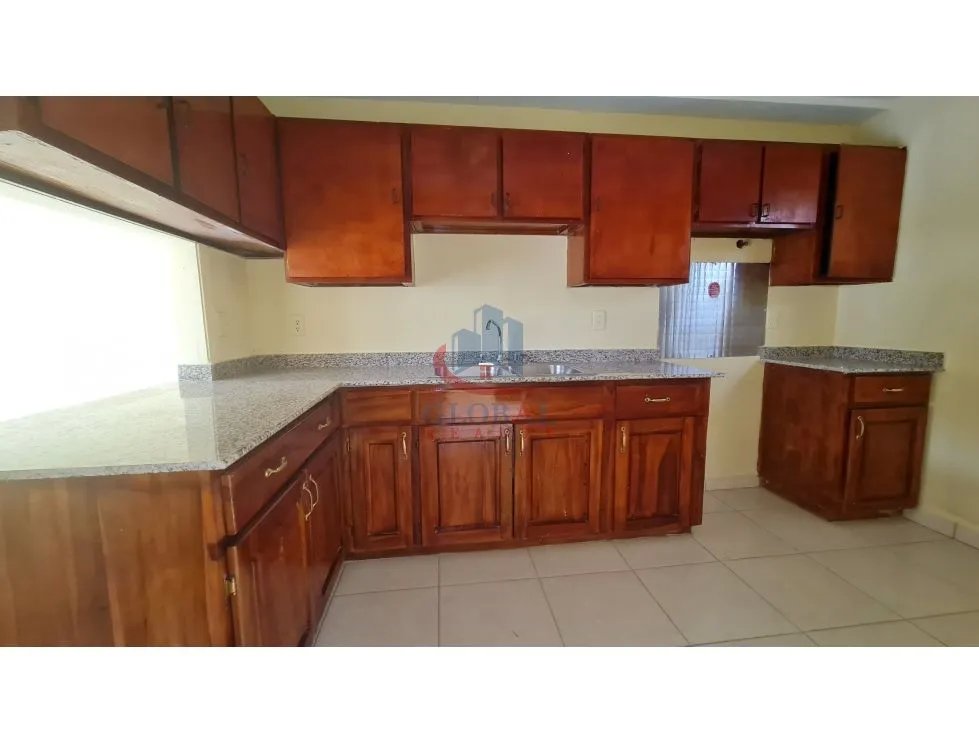 Se Vende Casa en Howard Panama Pacifico