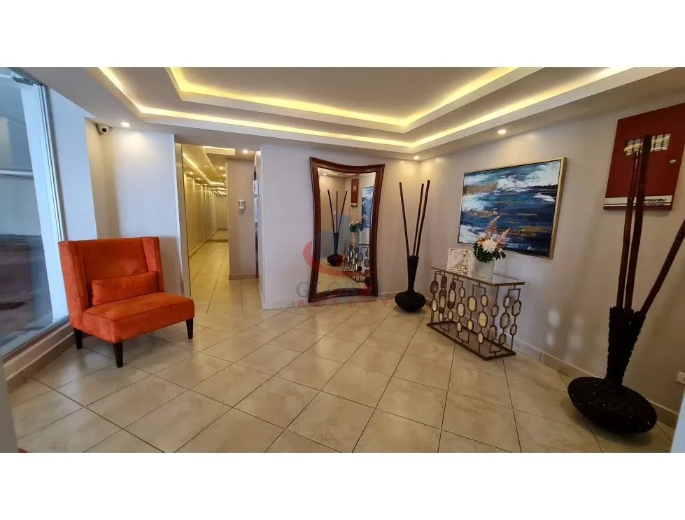 Se Alquila o Vende hermoso apartamento en PH Central Park Transistmica