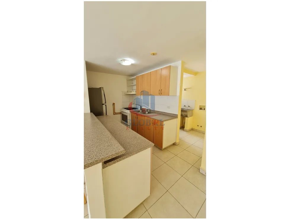 Se Alquila o Vende hermoso apartamento en PH Central Park Transistmica