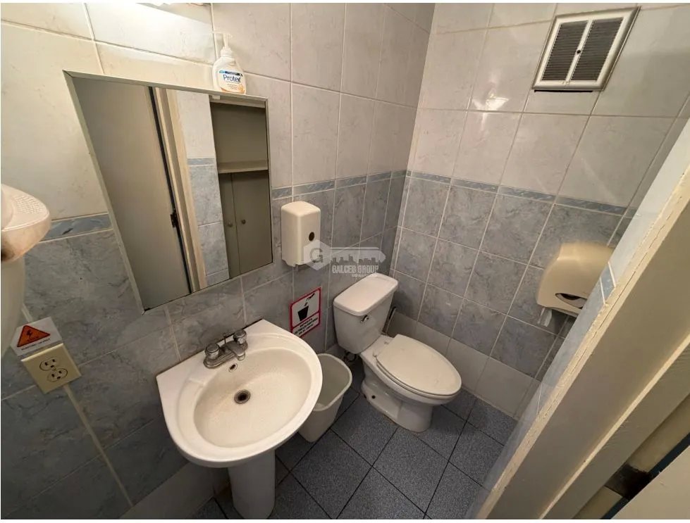 SE VENDE OFICINA ANCON BALBOA LA BOCA 260M AIRE ACONDICIONADO DUPLEX