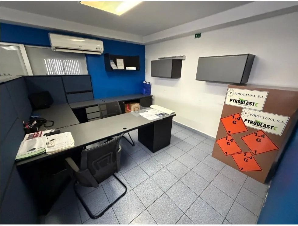 SE VENDE OFICINA ANCON BALBOA LA BOCA 260M AIRE ACONDICIONADO DUPLEX