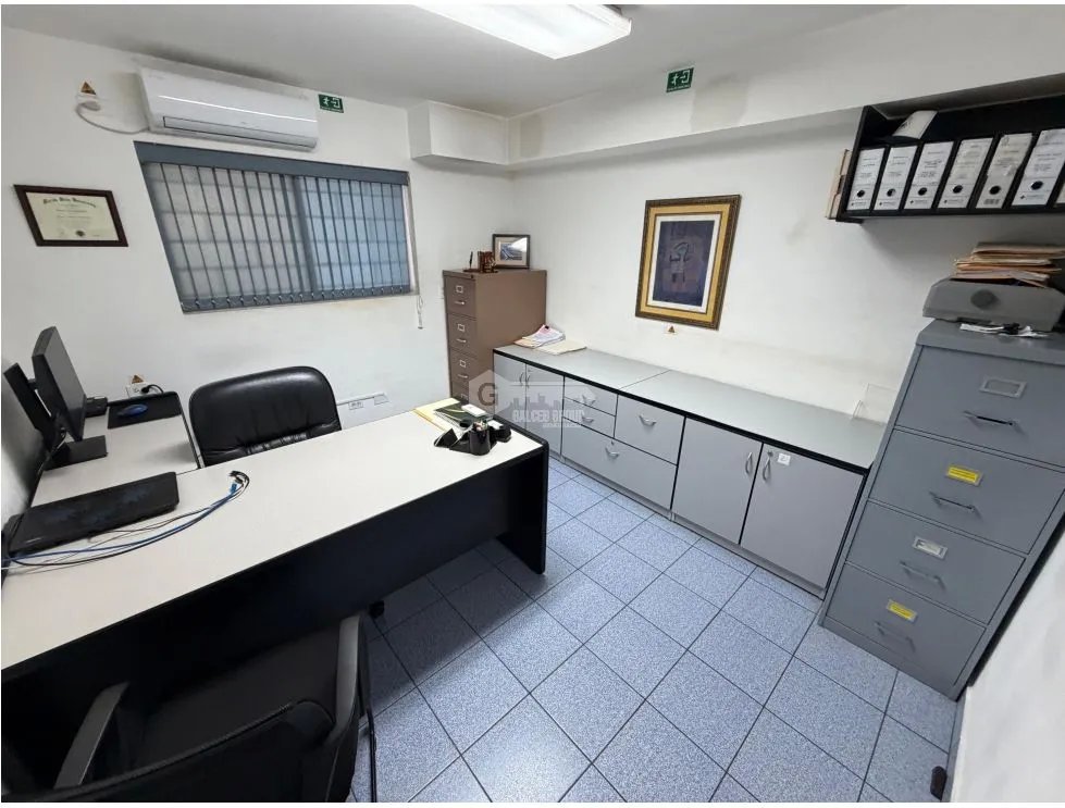 SE VENDE OFICINA ANCON BALBOA LA BOCA 260M AIRE ACONDICIONADO DUPLEX