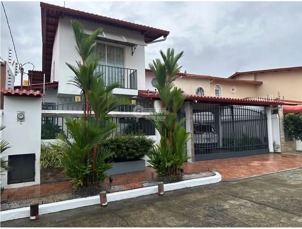 SE VENDE CASA VILLA ZAITA RESIDENCIAL PORTOFINO 264M 4 HABITACIONES