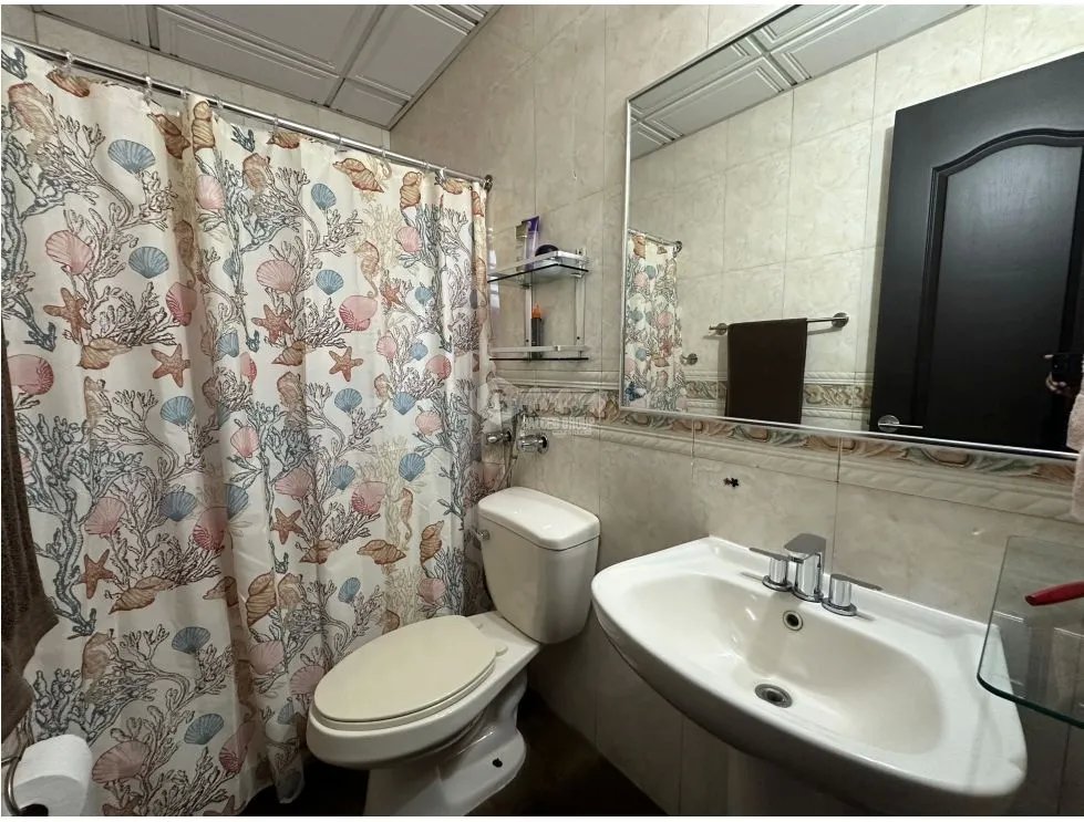 SE VENDE CASA VILLA ZAITA RESIDENCIAL PORTOFINO 264M 4 HABITACIONES