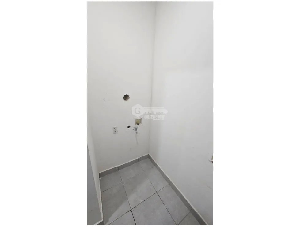 SE VENDE APARTAMENTO 77M EN HATO MONTAÑA PH OLIMPIA CON BALCON