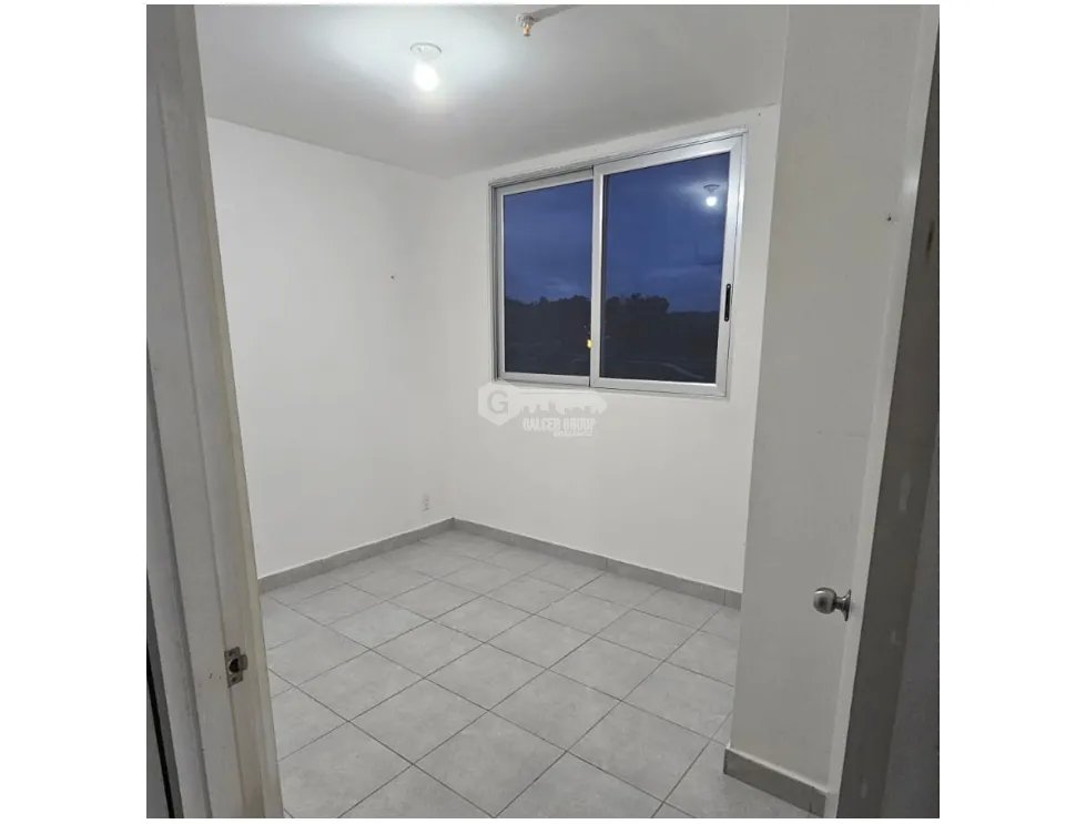 SE ALQUILA APARTAMENTO 77M EN HATO MONTAÑA PH OLIMPIA CON BALCON VACIO