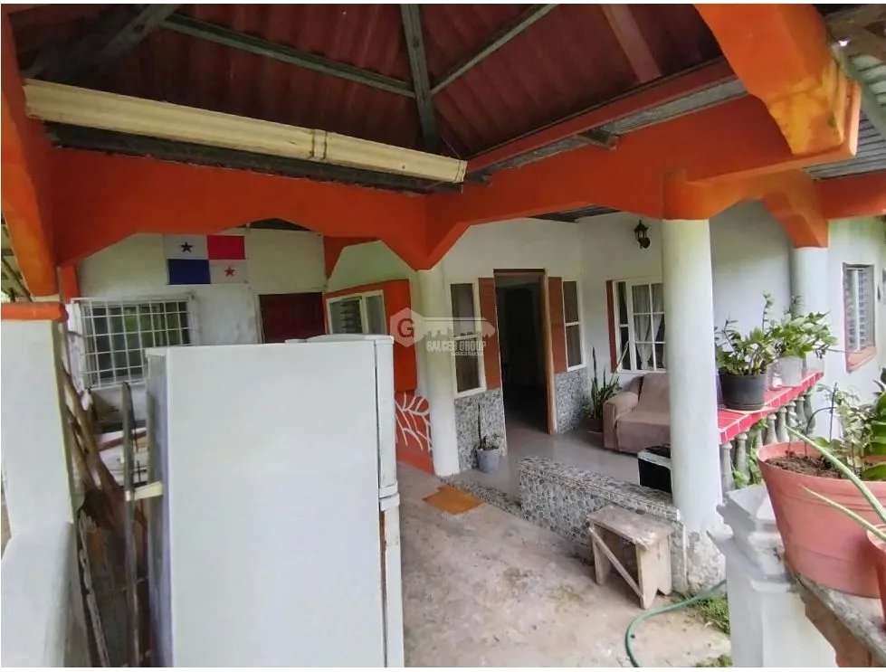 SE VENDE CASA EN SAN CARLOS 724 M2 CERCADA A MINUTOS DE PLAYAS