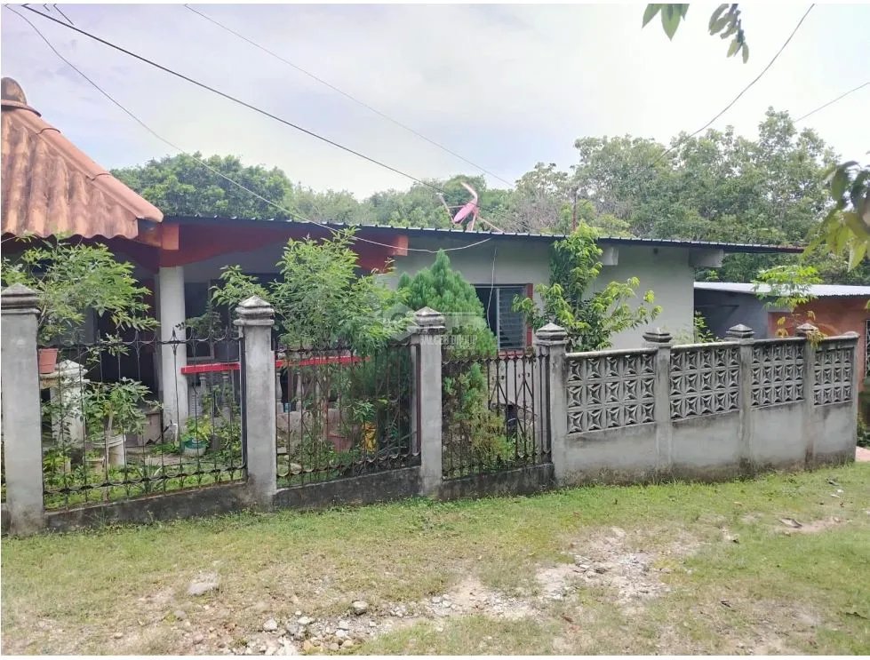 SE VENDE CASA EN SAN CARLOS 724 M2 CERCADA A MINUTOS DE PLAYAS