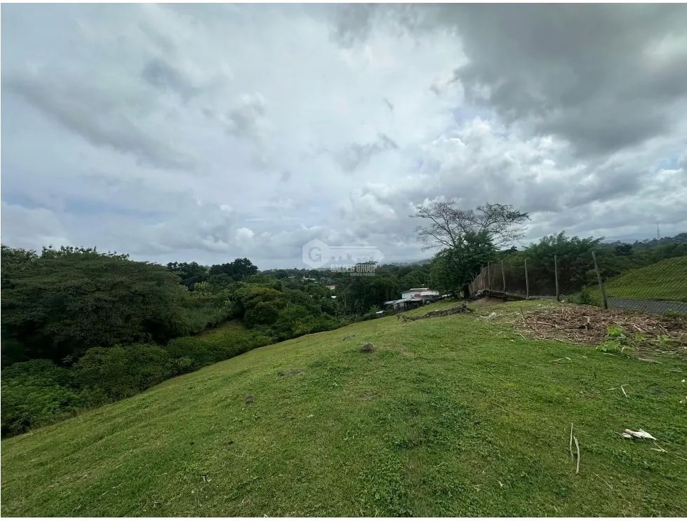 LAND FOR SALE LAS CUMBRES 7603M INVESTMENT SPACIOUS WITH GREEN AREAS