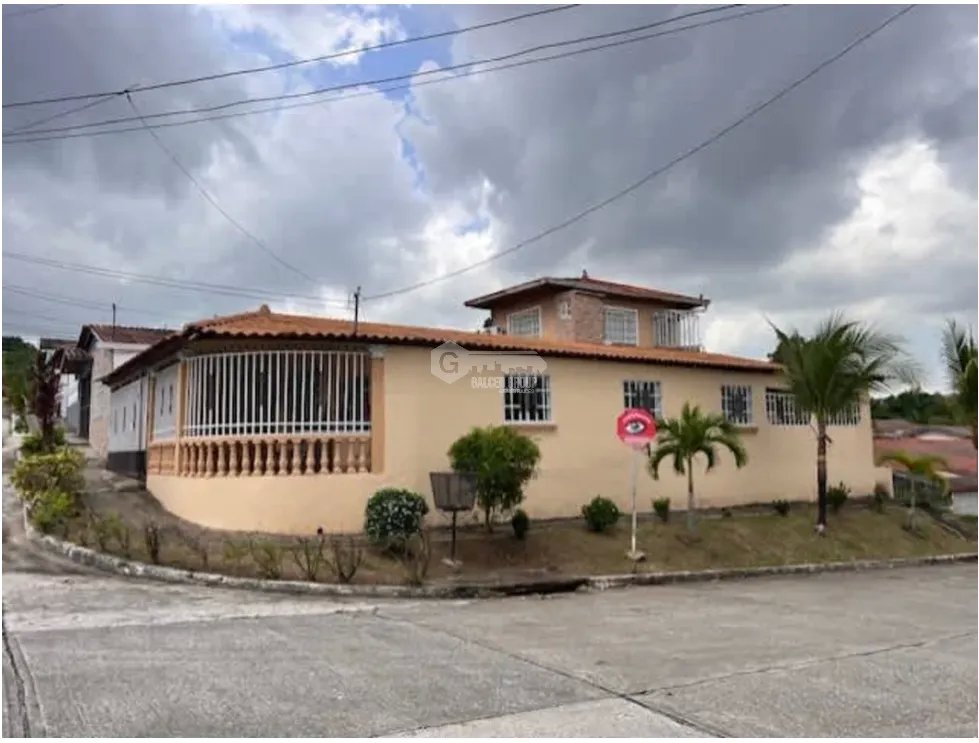 EL CRISOL / VILLA VERONICA / 215M / 4 HABITACION / ESQUINA