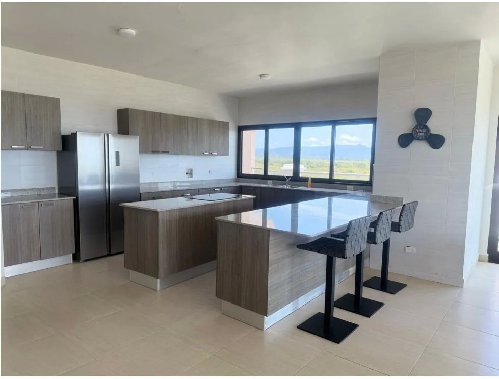 SAN CARLOS / PH LAS OLAS / 339M2 / PENTHOUSE / BALCON / LINEA BLANCA
