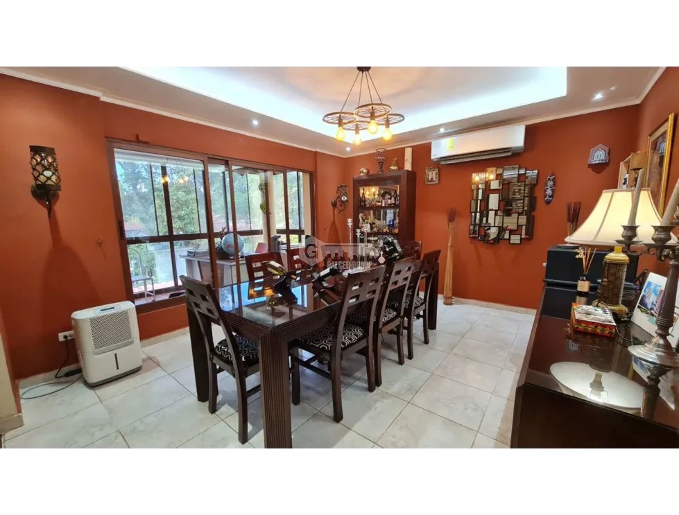 CLAYTON / CAMINO DE CRUCES / 884 M2 / 6 HABITACION / 3 NIVEL / BALCON