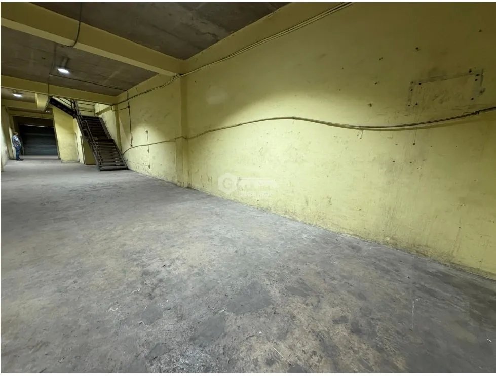 COLON / ZONA LIBRE / GALERA COMERCIAL FRANCE FIELD / 2750M / 3 NIVELES