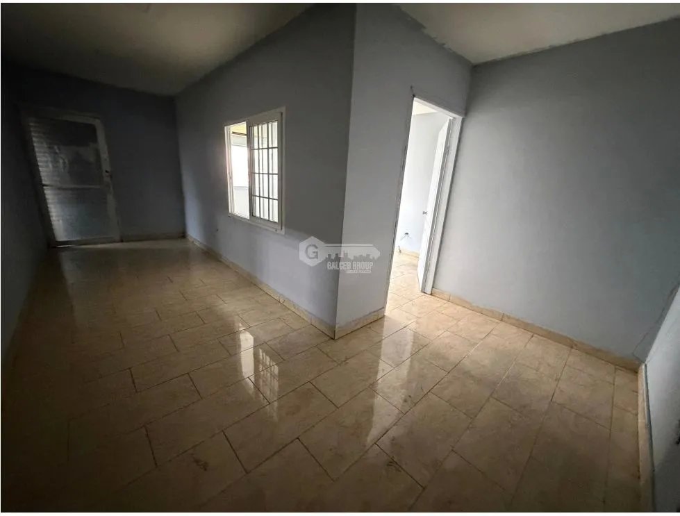 SE VENDE GALERA COLÓN FRANCE FIELD 1628M ESPACIO PARA 2 CONTENEDORES