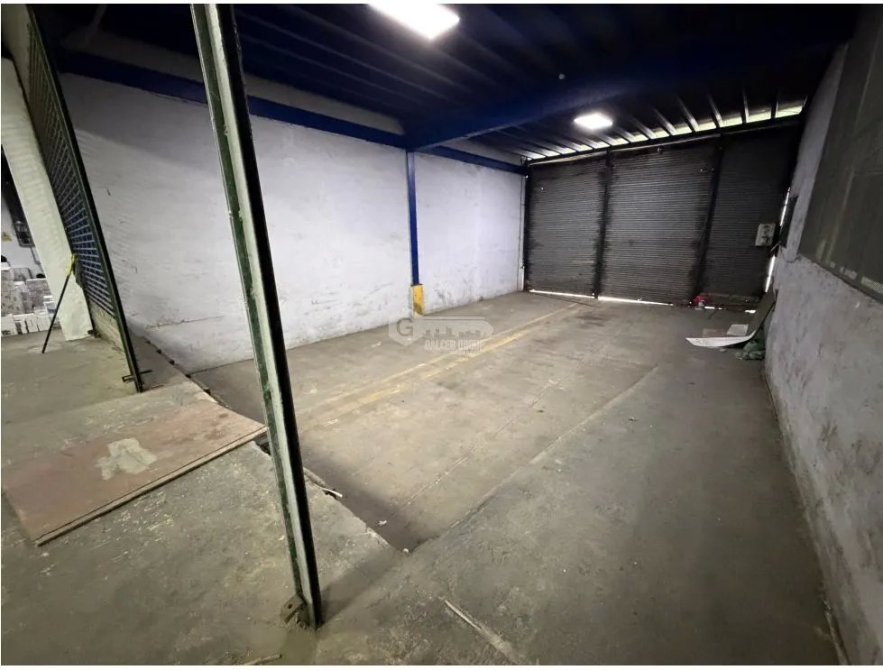 COLON / ZONA LIBRE / GALERA COMERCIAL FRANCE FIELD / 1628M / 2 NIVELES