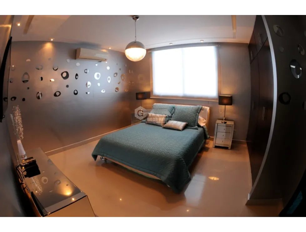 PLAYA BLANCA / 900 M2 / 9 HABITACION / 10 BAÑOS / 2 JACU / PISCINA