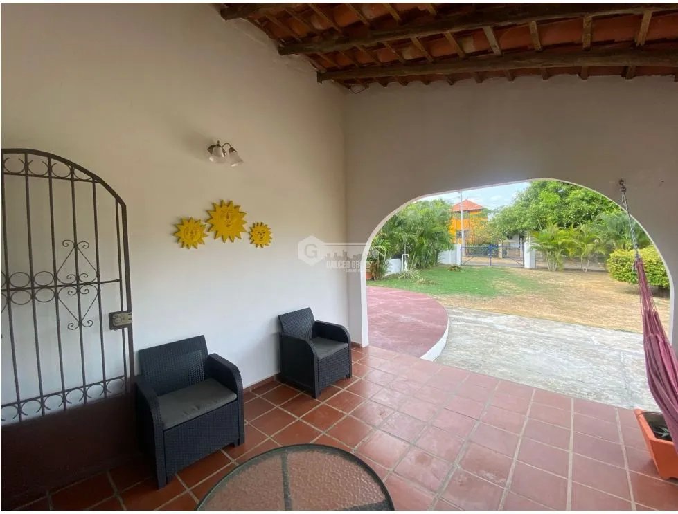 CORONADO / 3 HABITACIONES /  PISCINA / TERRAZA / AMOBLADA