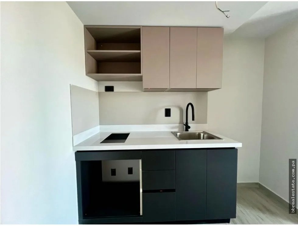 Venta de apartamento en Bella Vista, PH Alexa